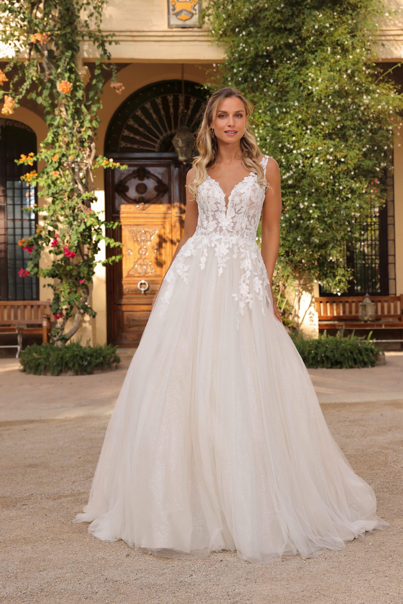 Retailer - Azuree Bridal