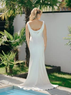 Edith - Back