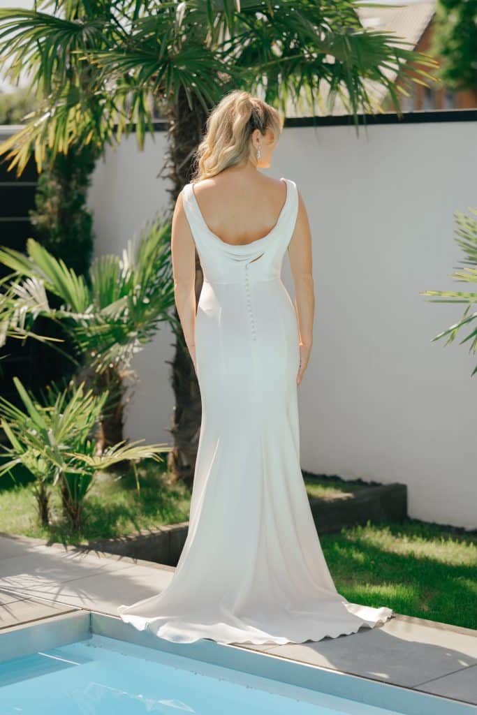 Edith - Back