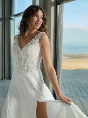Fabi-Azuree Bridal-Close
