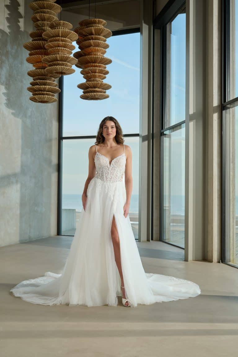 Famke-Azuree Bridal-Front
