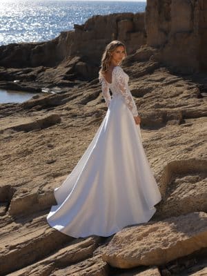 Favor-Azuree Bridal-Back