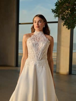Fifi-Azuree Bridal-Close