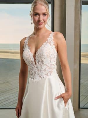 Fonda-Azuree Bridal-Close