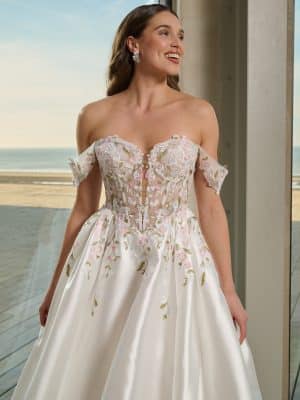 Gaia-Azuree Bridal-Close