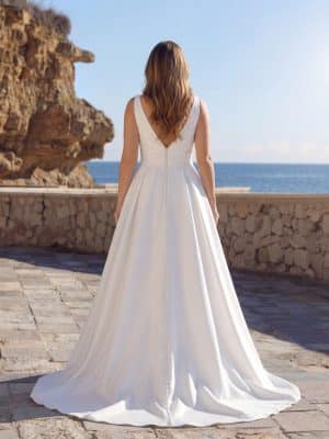 Haven-Azuree Curvy-Back