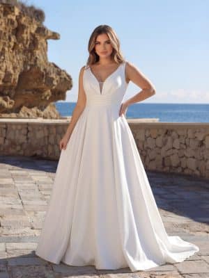Haven-Azuree Curvy-Front