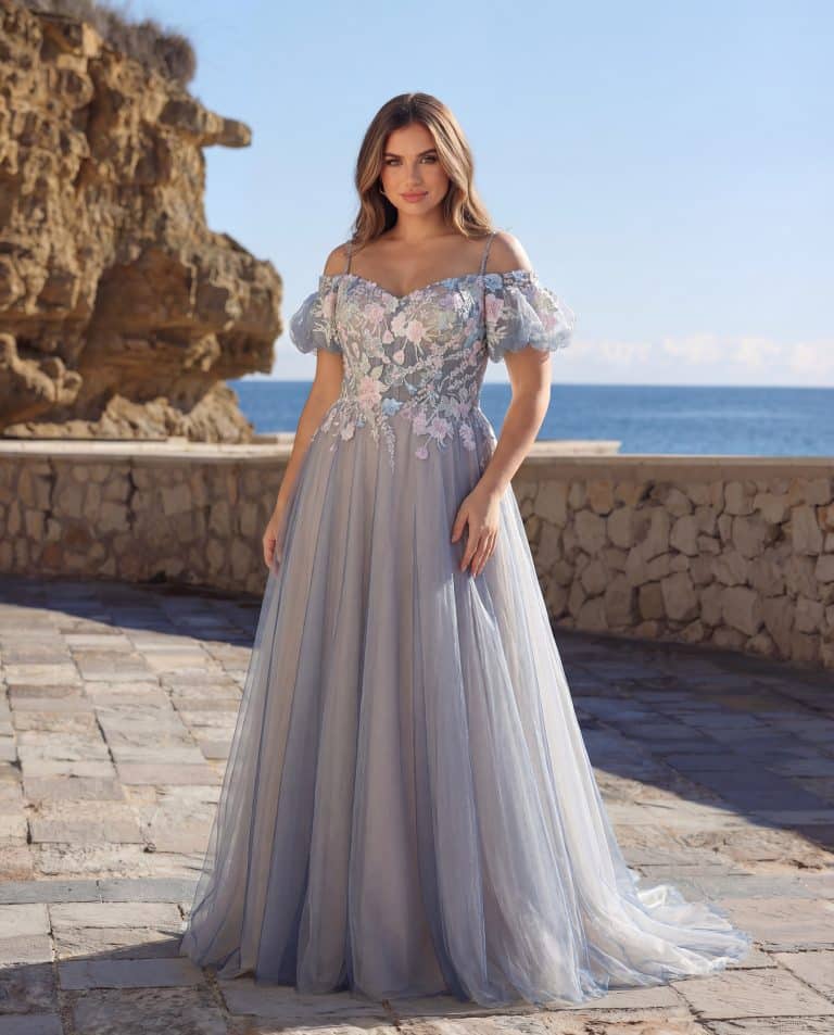 Haya-Azuree Curvy-Front