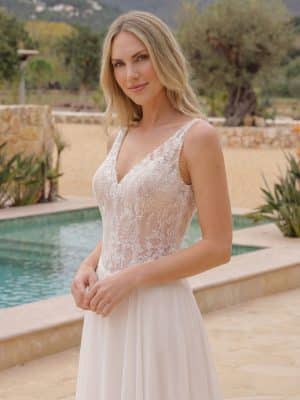 Hedwig-Azuree Bridal-Close