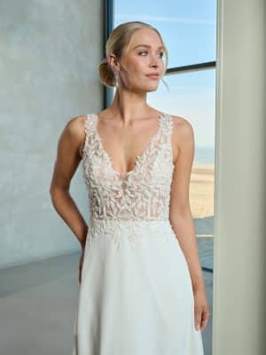 Hind-Azuree Bridal-Close