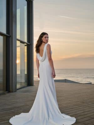 Illume-Azuree Bridal-Back