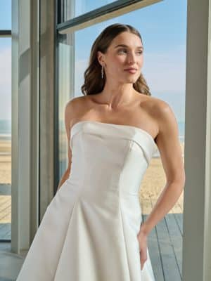 Isley-Azuree Bridal-Close