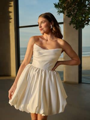 Iverson-Azuree Bridal-Close